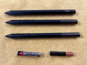 9an-0 Dell Pens And One Other Lot Of Three